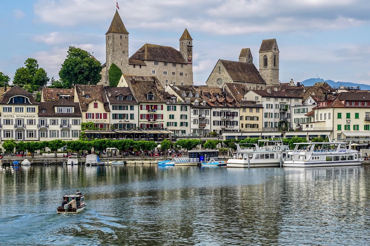 El lago de Zurich - Lago di Zurigo | Secret World Trip Planner