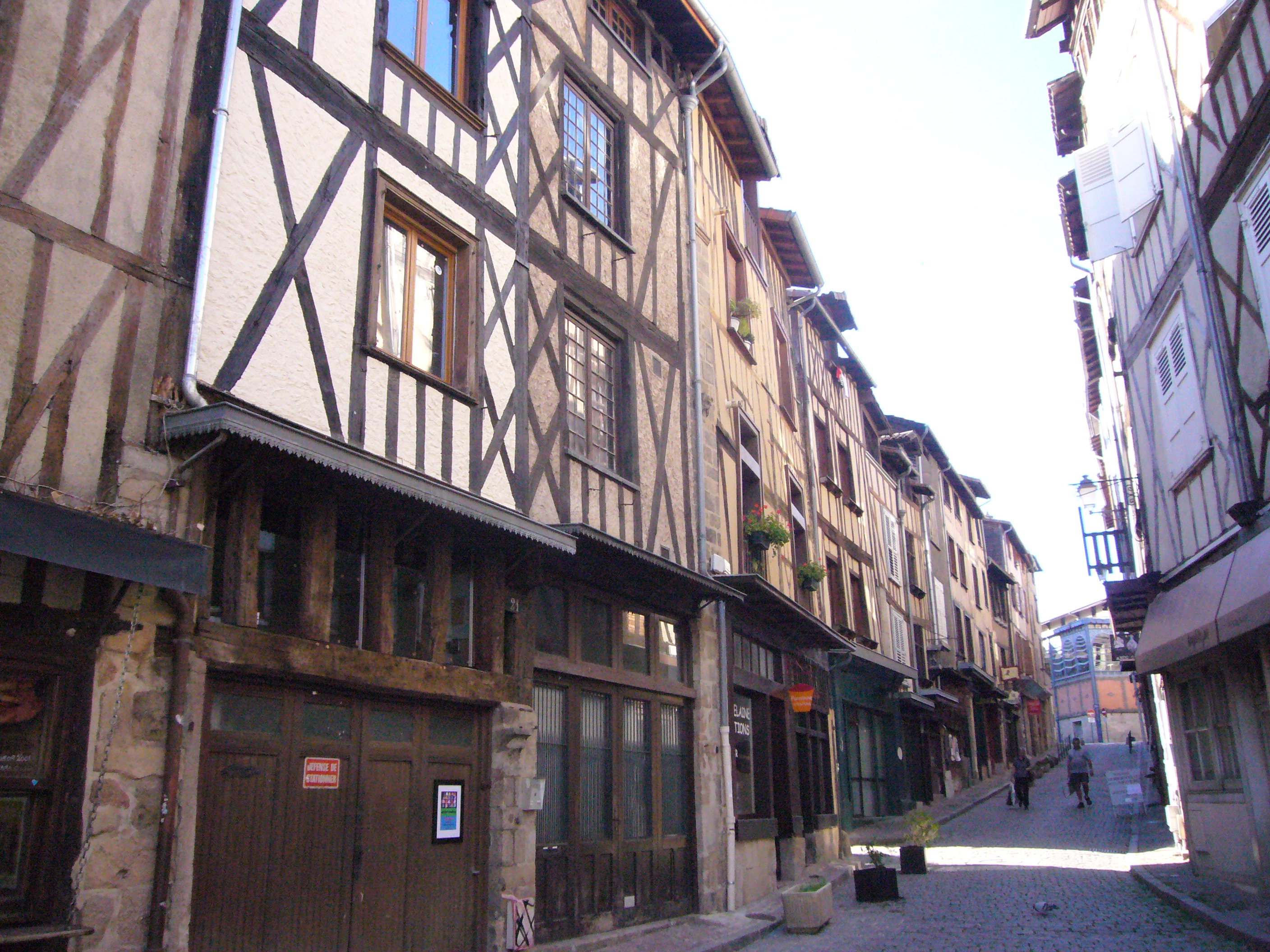 Limoges : la capital de la porcelana - Limoges | Secret World Trip Planner