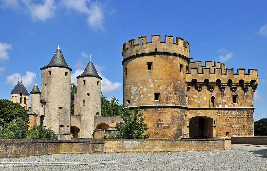 Porte des Allemands ( la porta dei Tedeschi ) - Metz - Metz | Secret World Trip Planner