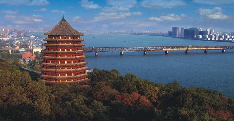 Pagode der Sechs Harmonien (Pagode Liuhe) - Hangzhou | Secret World Trip Planner