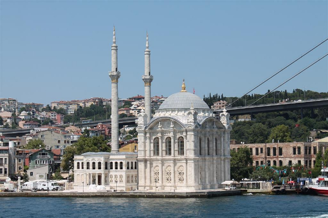 Мечеть Ортакей - Mecidiye Köprüsü Sk. No:1 D:1 | Secret World Trip Planner