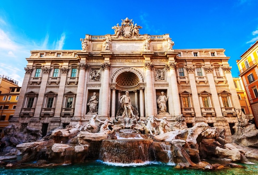 Fântâna Trevi și Dolce Vita de la Fellini - Roma | Secret World Trip Planner