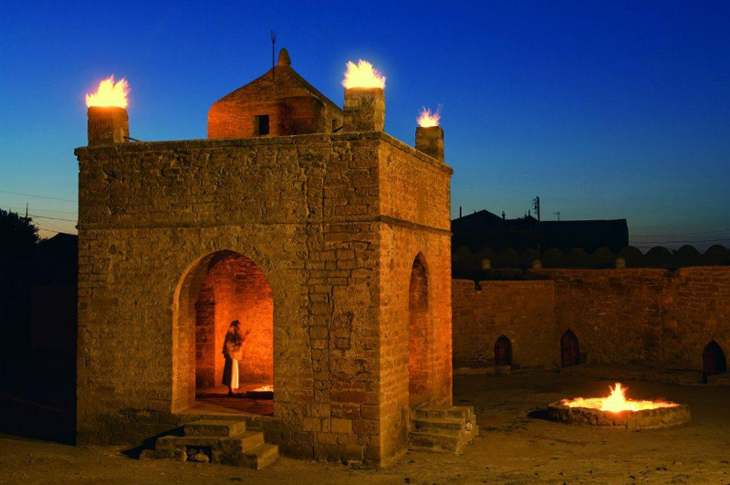 Ateshgah, der Feuertempel von Baku - Tazeh Kand-e-Nosrat Abad | Secret World Trip Planner