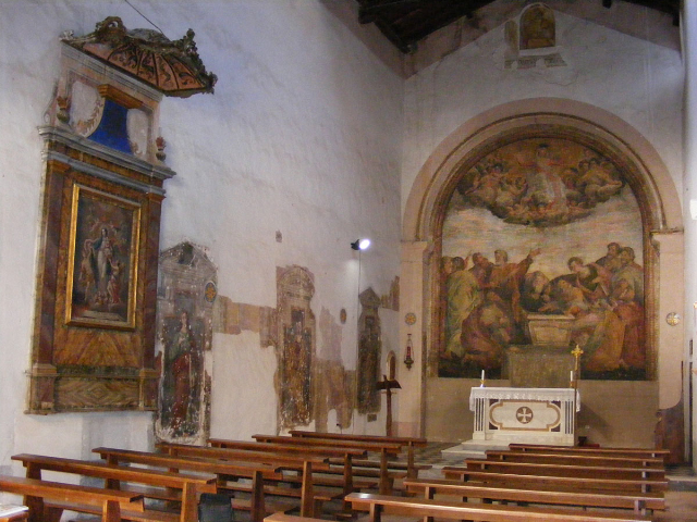 Церковь Санта-Мария-деи-Франкони - Veroli | Secret World Trip Planner