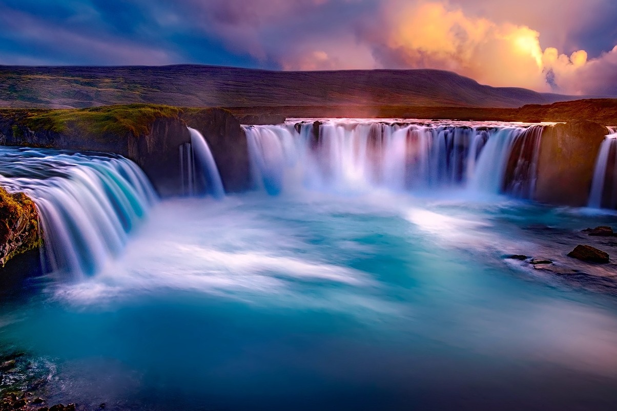 Las cataratas de Cenarth en el río Teifi - Cenarth | Secret World Trip Planner