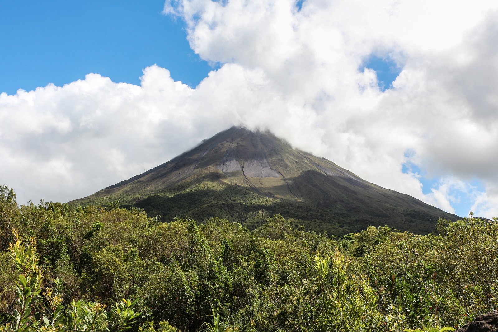 Costa Rica e il vulcano Arenal attivo - Provincia di Alajuela | Secret World Trip Planner