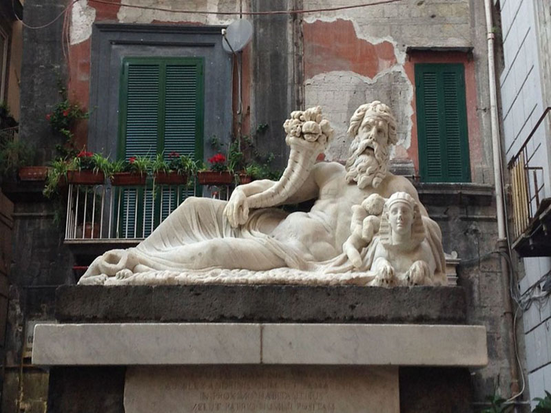 مجسمه خدای نیل - Napoli | Secret World Trip Planner
