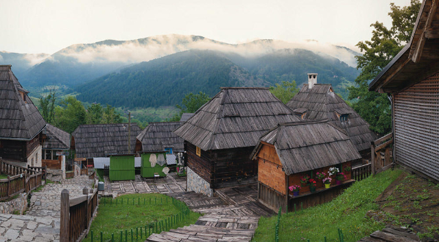 Aldea costera: la aldea de Emir Kusturica - Mokra Gora | Secret World Trip Planner