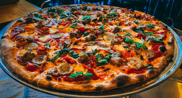 Savourez la tranche : Di Fara, le joyau familial de la scène pizzaïolo de New York — Brooklyn