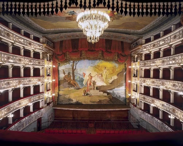 Eagle Theater - Fermo | Secret World Trip Planner