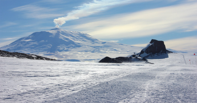 Mt. Erebus, Antarctique - Mt Erebus | Secret World Trip Planner