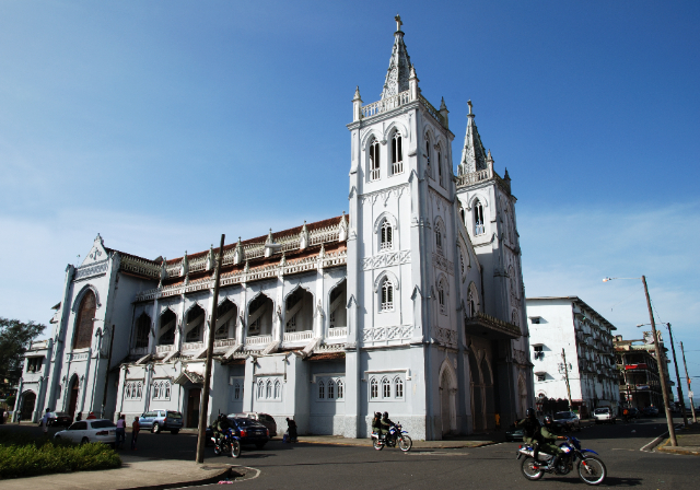 Cathédrale de l'Immaculée Conception - Colón | Secret World Trip Planner