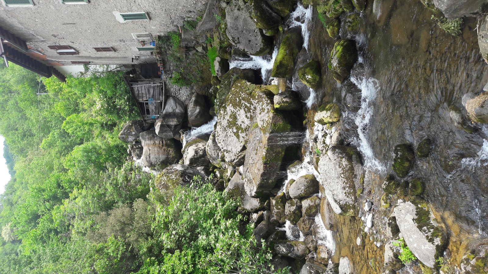 El lago Como: Nesso y la cascada - Nesso | Secret World Trip Planner