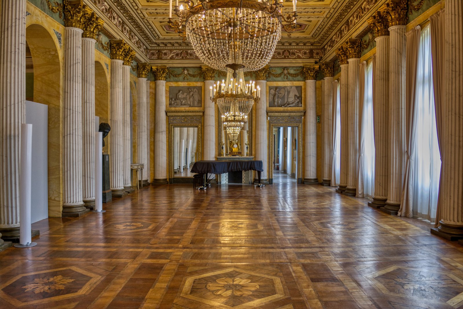 Milan zamonaviy san'at galereyasi - Milano | Secret World Trip Planner