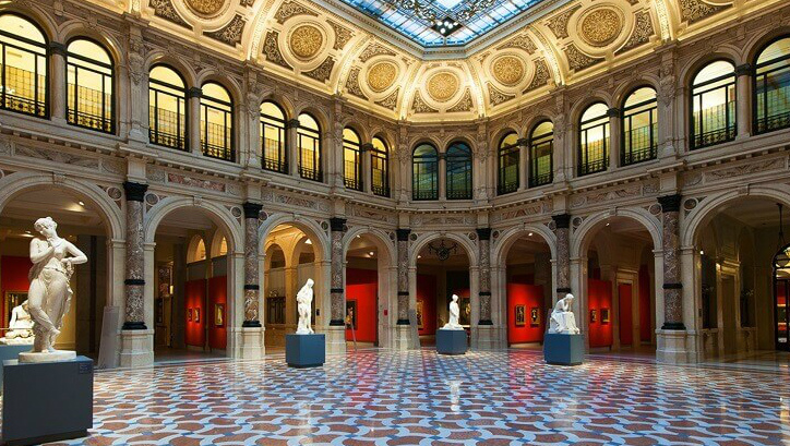 Italiya-Piazza hamda galereya Scala - Milano | Secret World Trip Planner