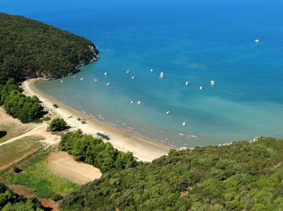 كالا دي فورنو - Marina di Grosseto | Secret World Trip Planner