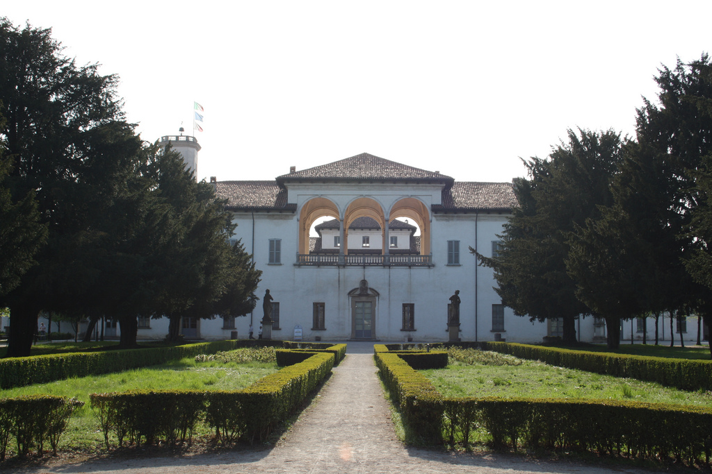 Palacio Arese Borromeo - Cesano Maderno | Secret World Trip Planner