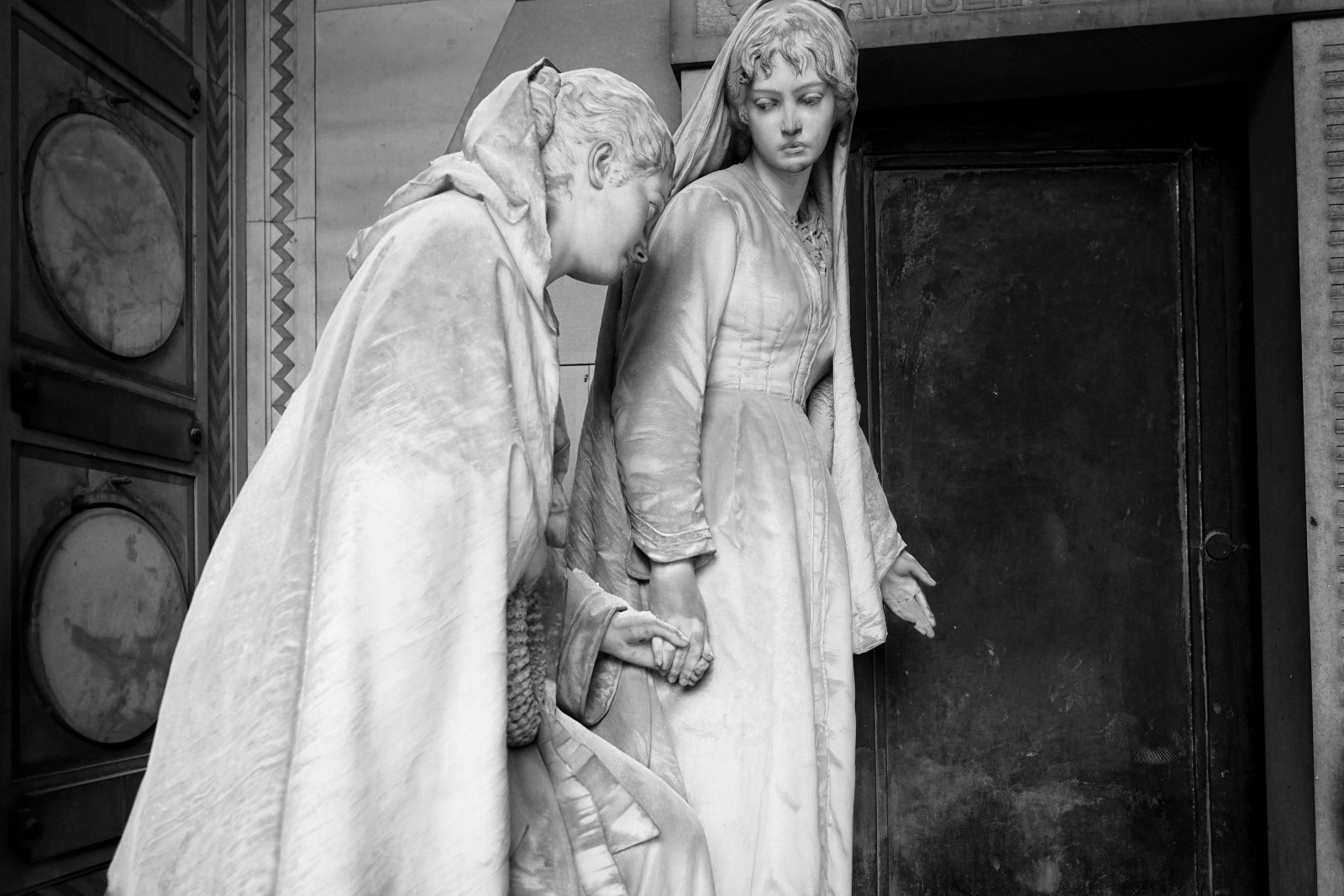 Staglieno monumentális temetője - Genova | Secret World Trip Planner
