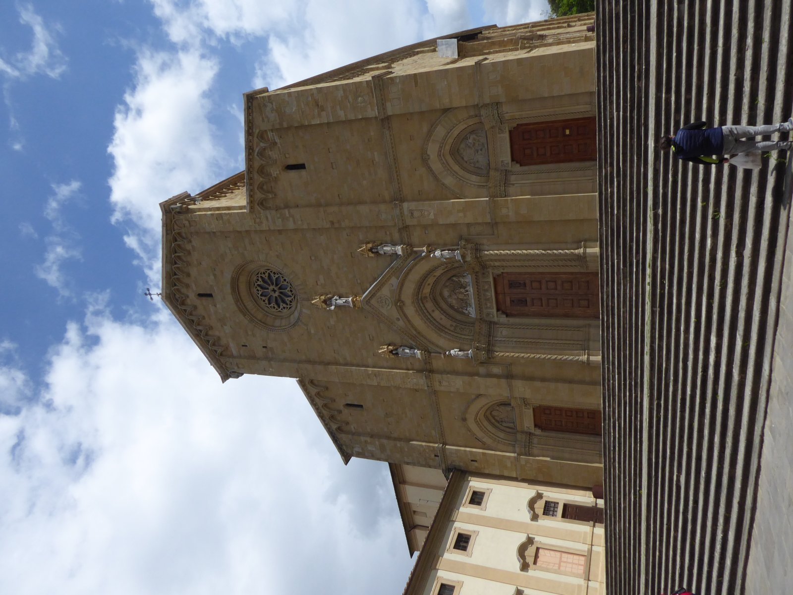La Catedral de los Santos Pedro y Donato - Arezzo | Secret World Trip Planner