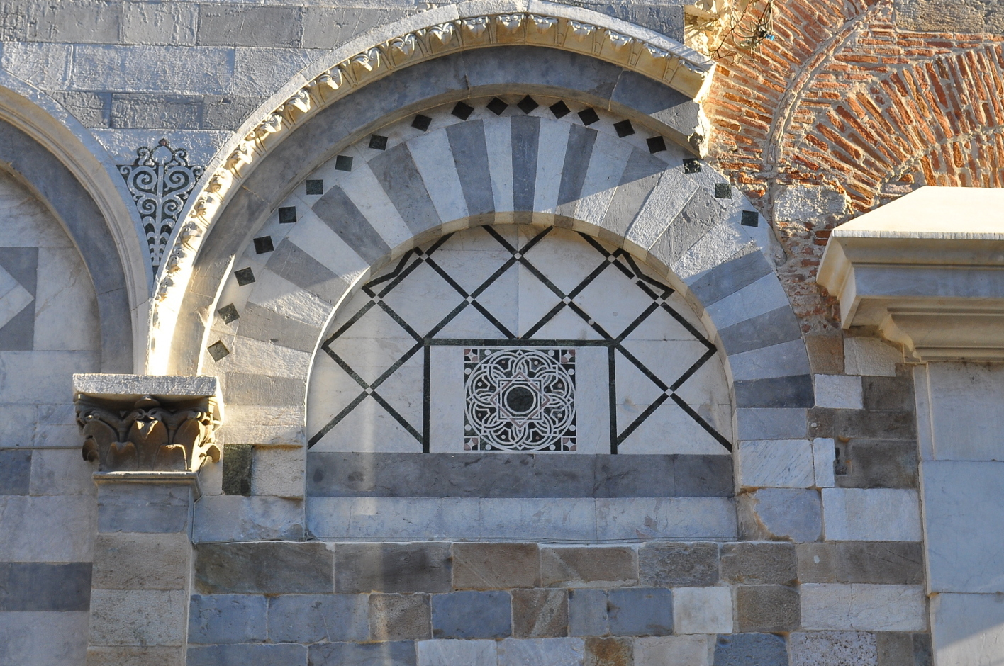 Fibonacci i crkva San Nikole u Pisi. - Pisa | Secret World Trip Planner