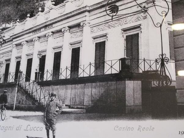 Bagni di Lucca,dove è nata la roulette - Bagni di Lucca | Secret World Trip Planner
