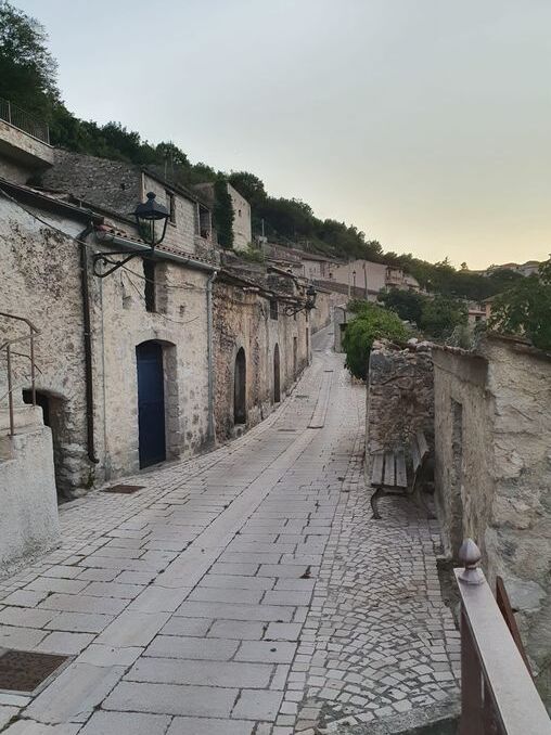 Pueblo de Via Bacco - San Gregorio Magno | Secret World Trip Planner