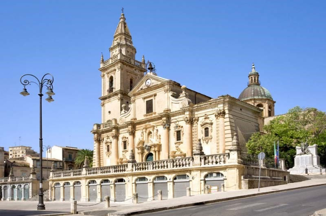 Catedral de San Juan Bautista - Ragusa | Secret World Trip Planner