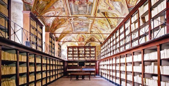 Kadastra telpa - Napoli | Secret World Trip Planner