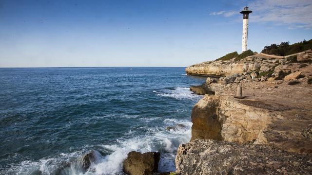 Phare de Tarragone - Tarragona | Secret World Trip Planner
