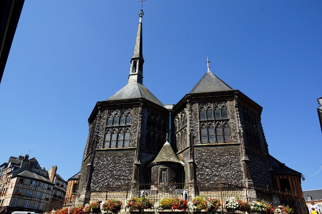 Église Sainte Catherine - Honfleur | Secret World Trip Planner