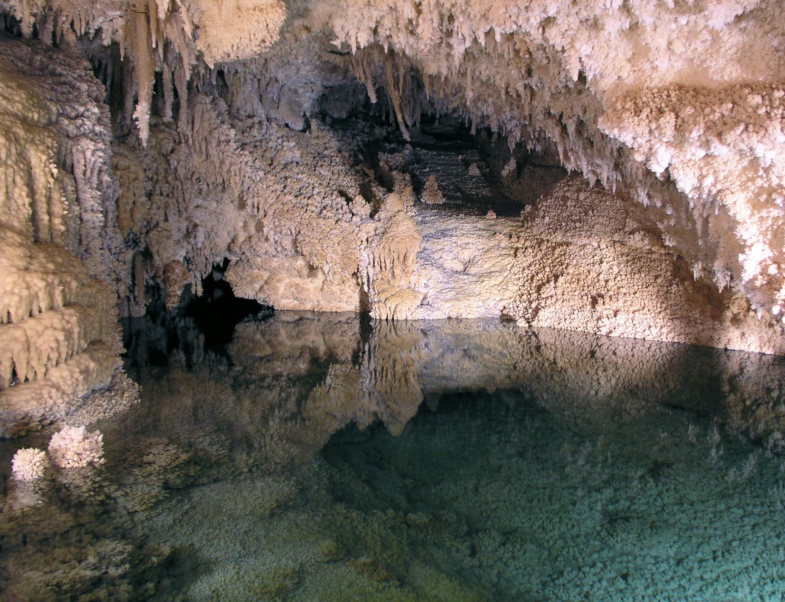 Cavernas de Sonora - Sonora | Secret World Trip Planner