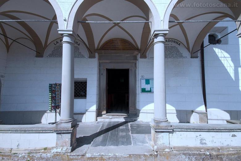 Hermitage ya Kalomini - Vergemoli | Secret World Trip Planner