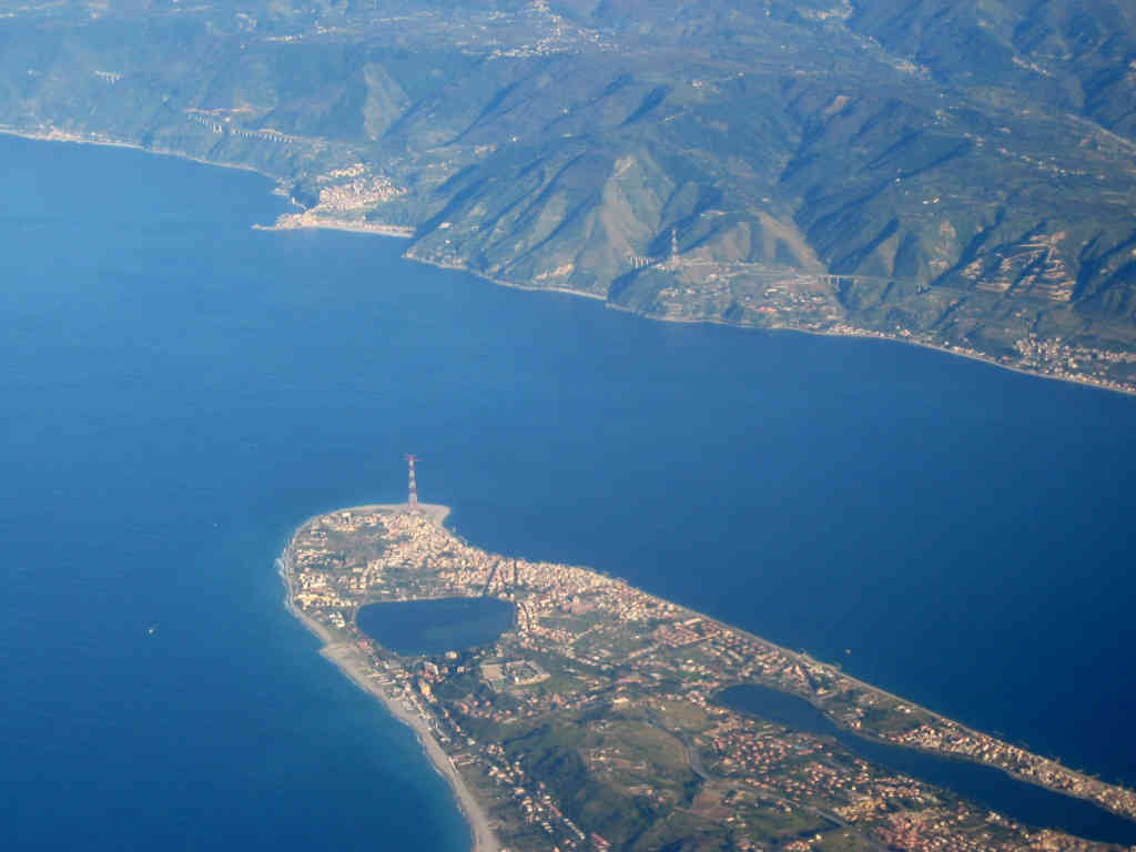 คาโป เปโลโร - Capo Peloro | Secret World Trip Planner