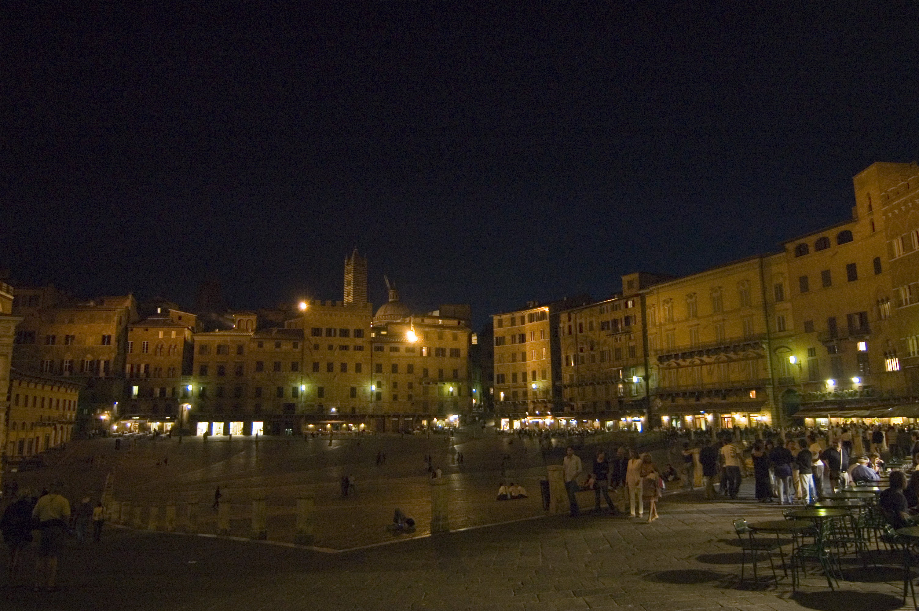 trường vuông - Siena | Secret World Trip Planner