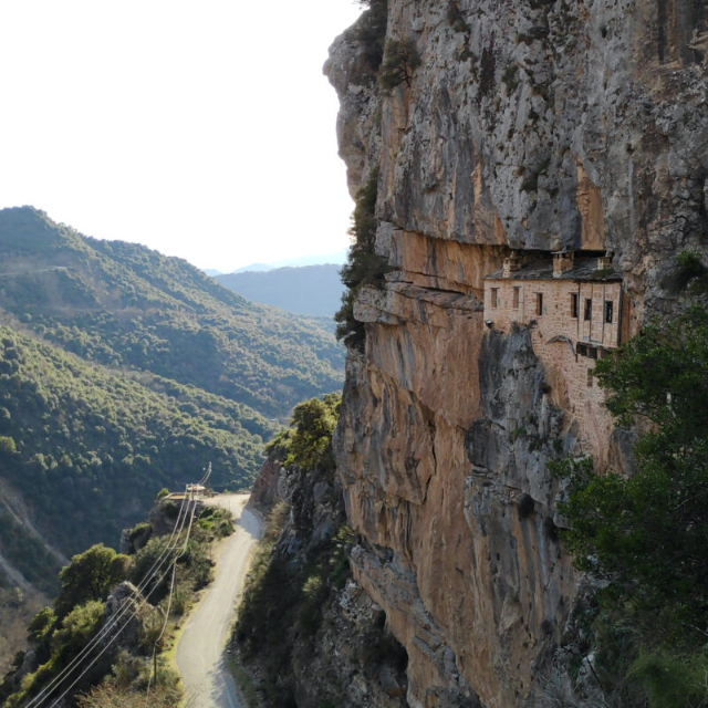 Il Monastero della Santa Kipinas - North Tzoumerka 440 01 | Secret World Trip Planner