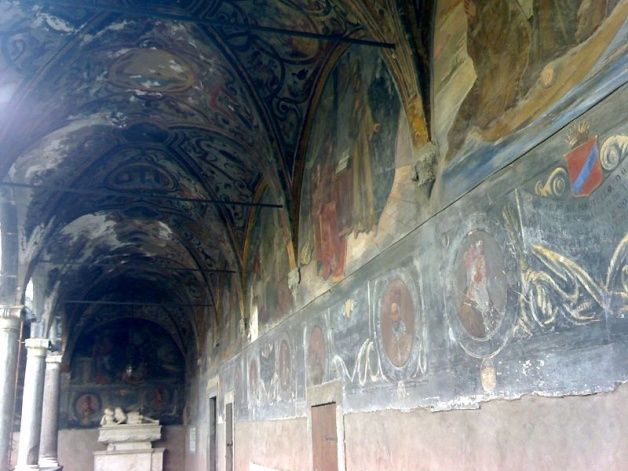 Conjunto Monumental de Santa María la Nova - Napoli | Secret World Trip Planner