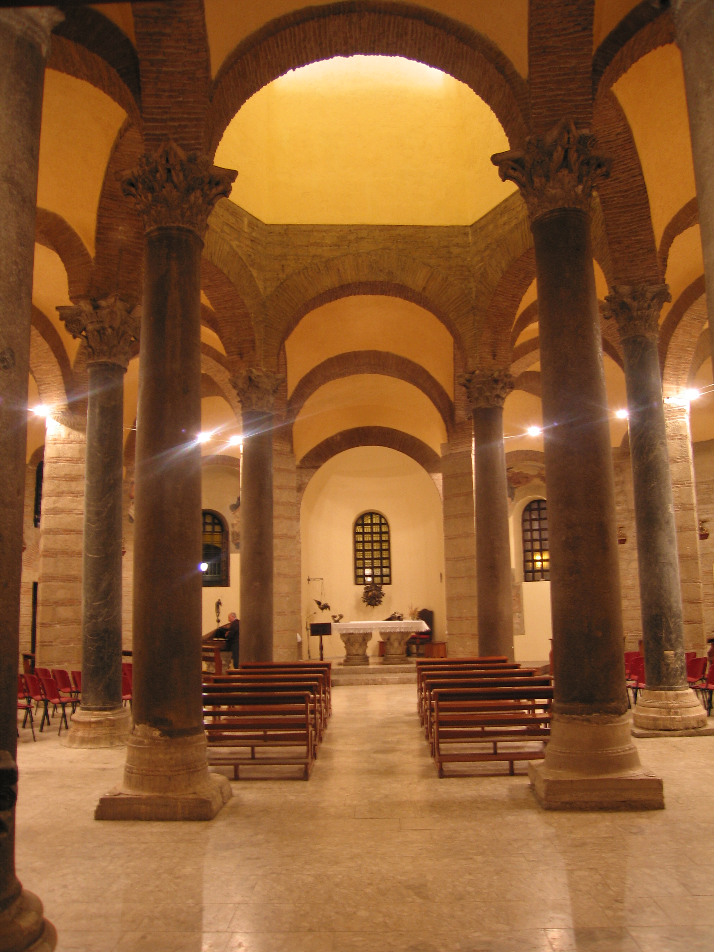 Monumentala komplexet St Sophia - Benevento | Secret World Trip Planner