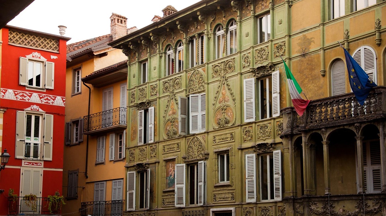 Alejandría es una ciudad llena de cosas que ver y con un aire de elegancia. - Alessandria | Secret World Trip Planner