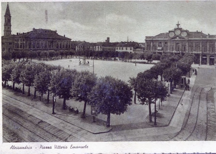 Plaza de la Libertad - Alessandria | Secret World Trip Planner
