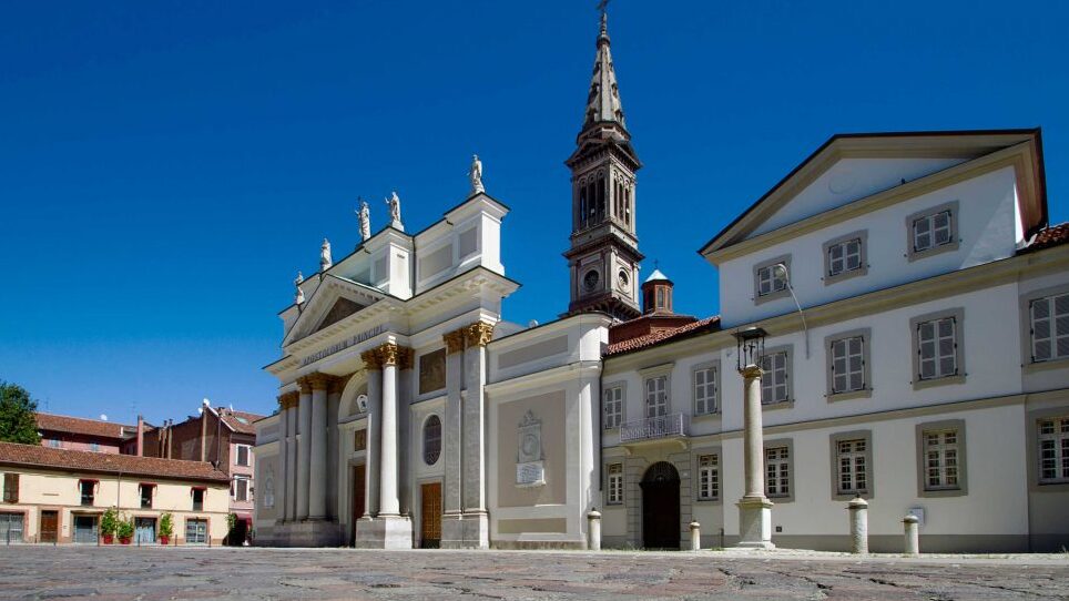 Katedralja E Aleksandrisë - Alessandria | Secret World Trip Planner