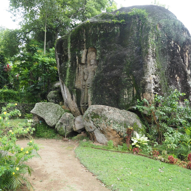 Kushtarajagala-Statue - Weligama | Secret World Trip Planner