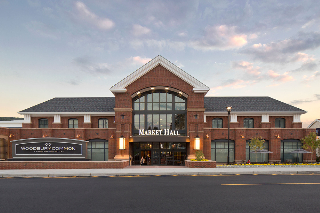 Woodbury Common Premium Outlets: Der Traum eines Shopaholics vor den Toren NYCs - Woodbury | Secret World Trip Planner