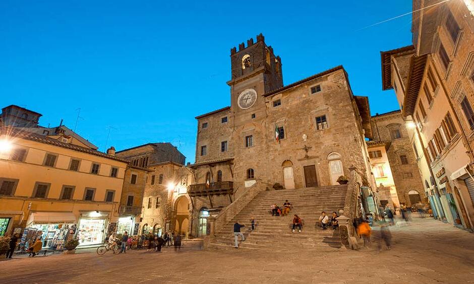 Respublika Maydoni - Cortona | Secret World Trip Planner