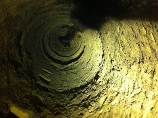 Осимогийн агуйнууд - Osimo | Secret World Trip Planner
