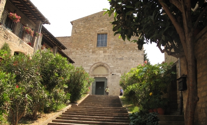 Igrexa de San Francesco - Bevagna | Secret World Trip Planner