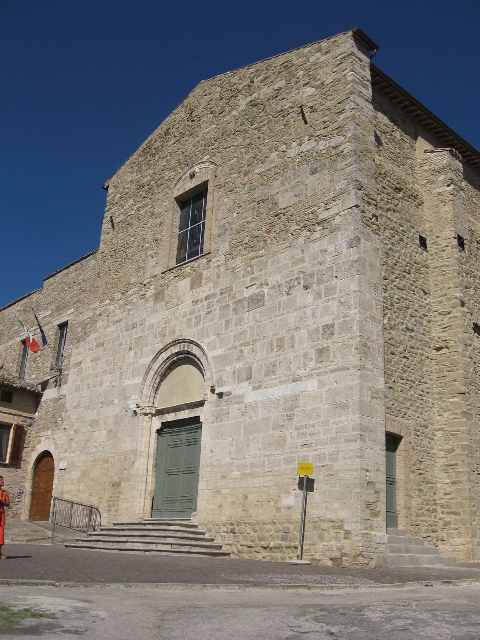 Igrexa de San Francesco - Bevagna | Secret World Trip Planner