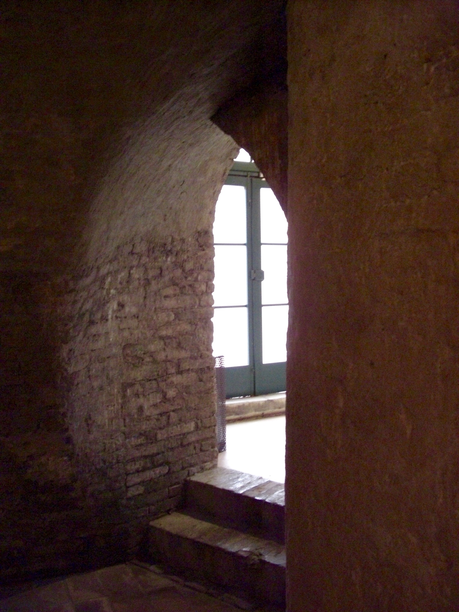 Krèt Distro of Astarium - Ravenna | Secret World Trip Planner