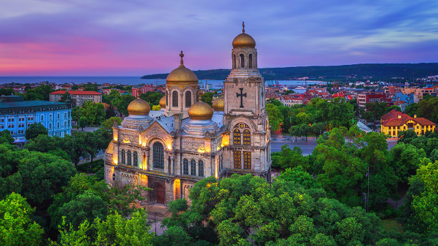 Catedral de Varna - Varna | Secret World Trip Planner
