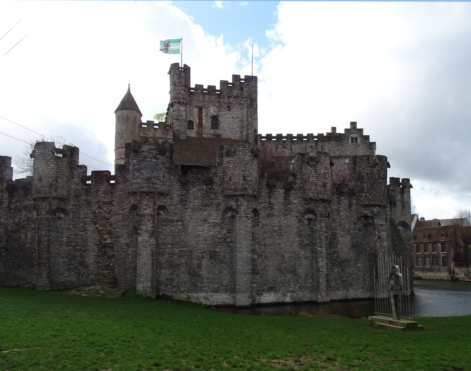 Castillo de los Condes - Gent | Secret World Trip Planner