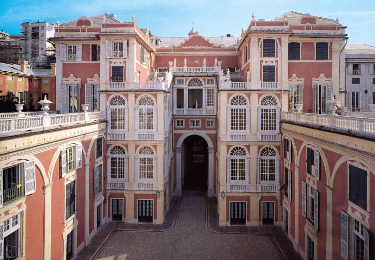 Génova y el Palacio Real - Genova | Secret World Trip Planner